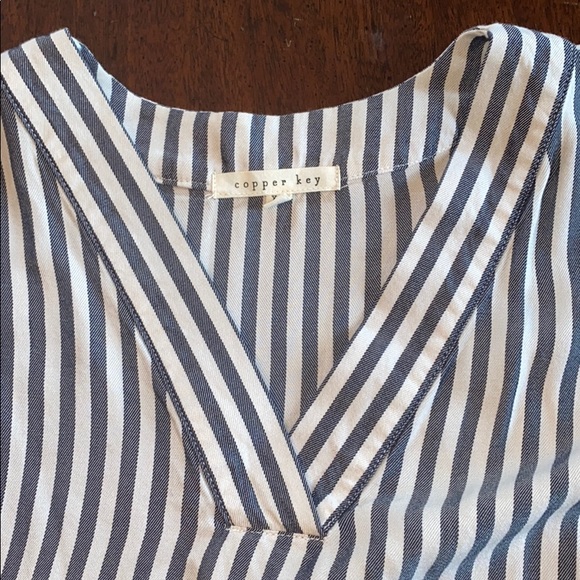 Shirt - Picture 4 of 5